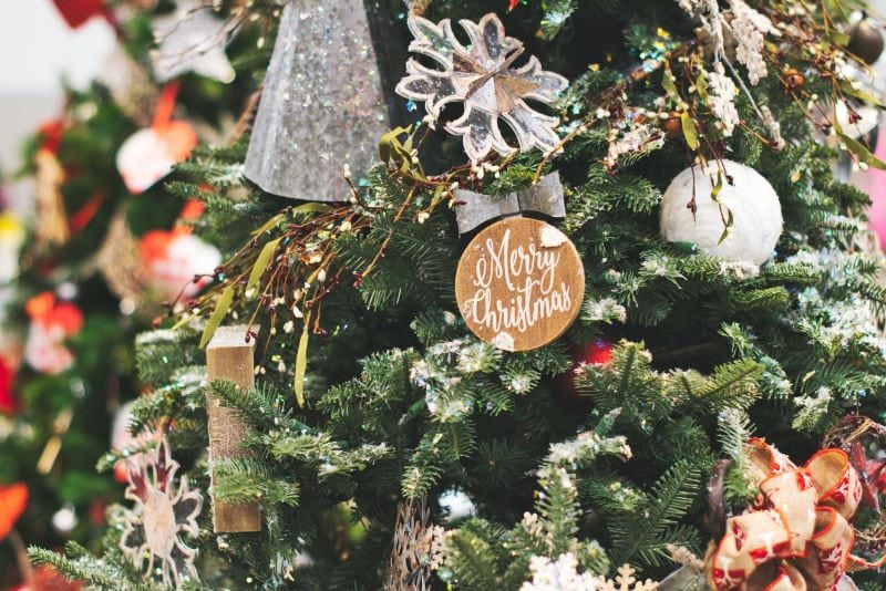 How to Create a Magical Christmas Experience with DIY Decorations and Colorful Glass Ornaments